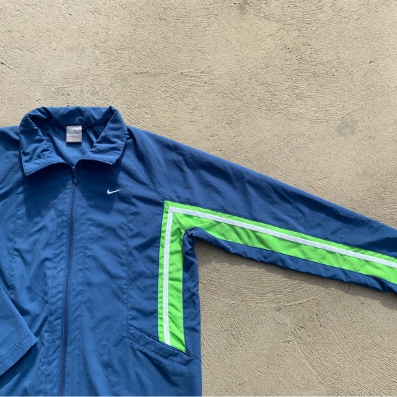 Vintage Nike Windbreaker Wmns (L) - Picture 5 of 6